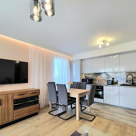 Eksclusive Apartment Paradise Down Town 6 Persons 3 Rooms คราคูฟ ภายนอก รูปภาพ
