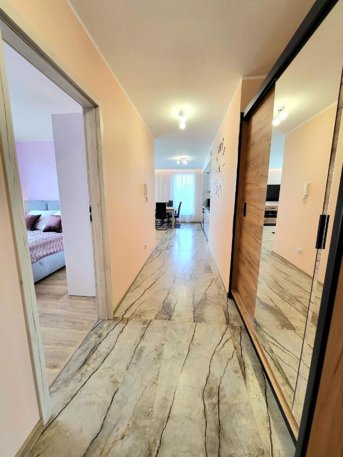 Eksclusive Apartment Paradise Down Town 6 Persons 3 Rooms คราคูฟ ภายนอก รูปภาพ