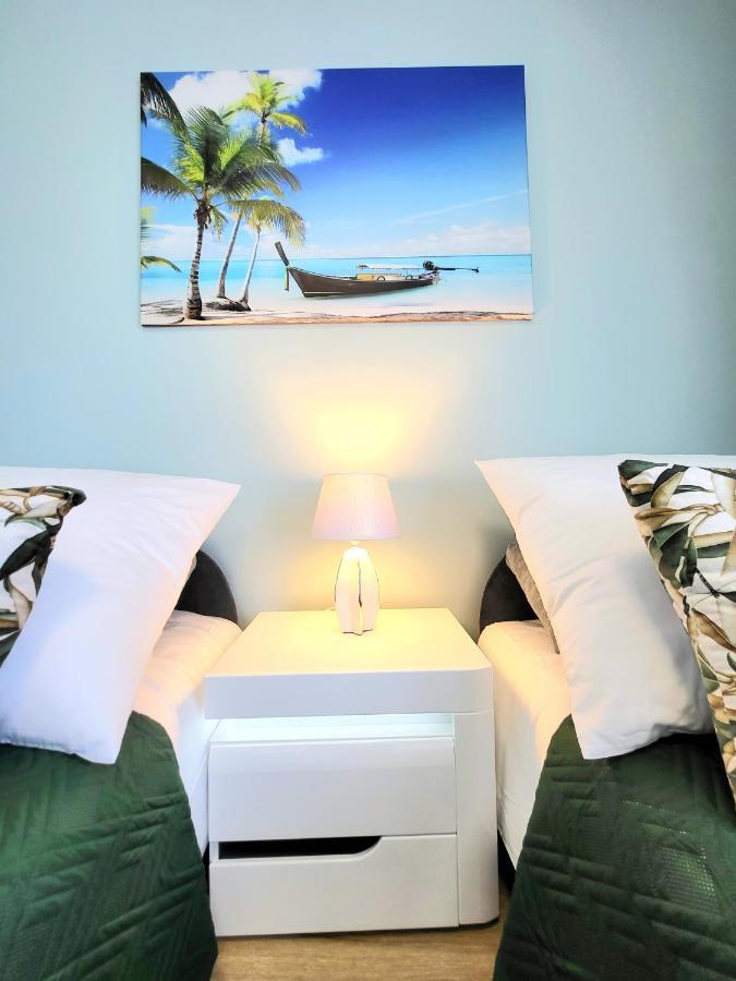 Eksclusive Apartment Paradise Down Town 6 Persons 3 Rooms คราคูฟ ภายนอก รูปภาพ